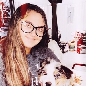 Meet your Posher, Katelynn